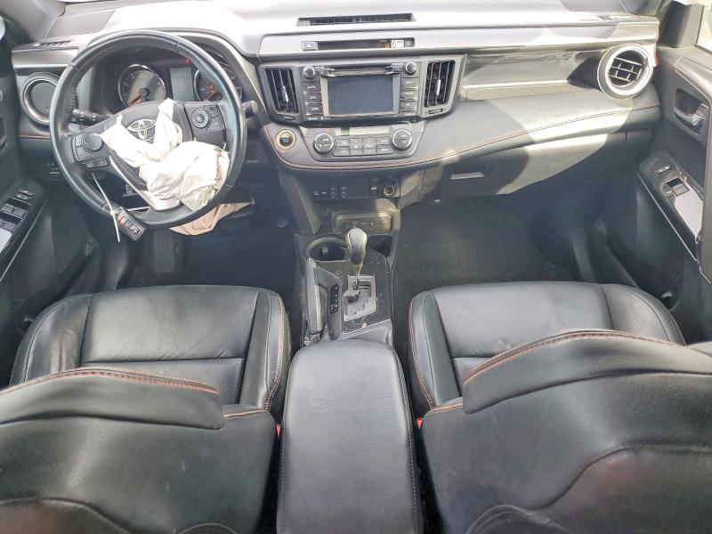 Фото 8 - TOYOTA RAV4