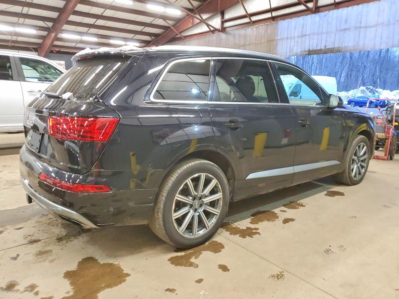 Фото 3 - AUDI Q7