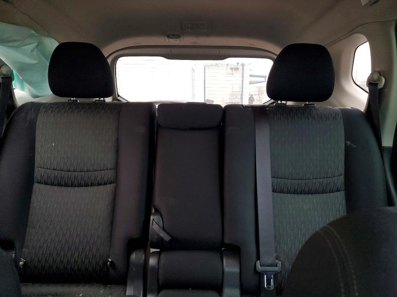 Фото 10 - NISSAN ROGUE