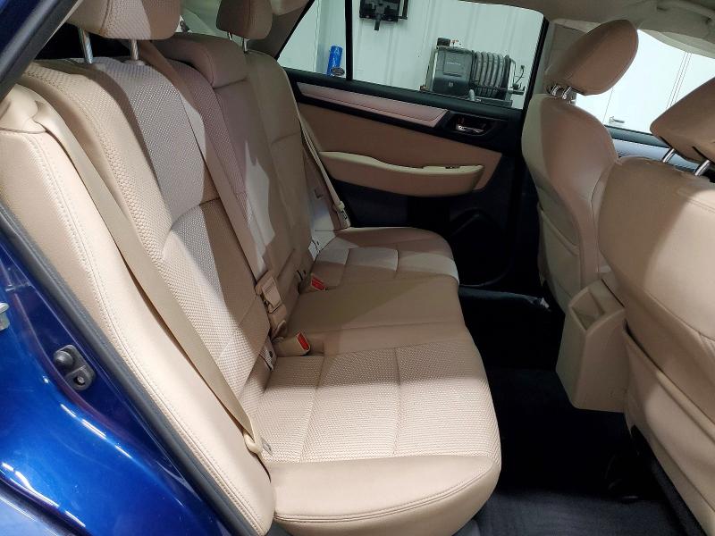 Фото 11 - SUBARU OUTBACK