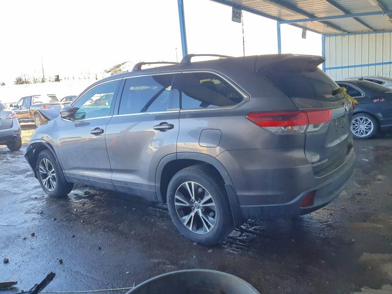 Фото 2 - TOYOTA HIGHLANDER