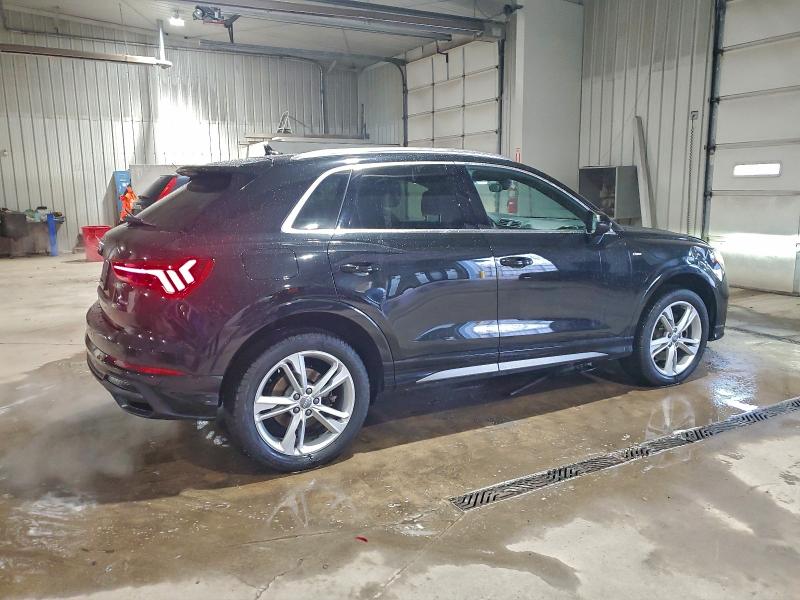 Фото 3 - AUDI Q3