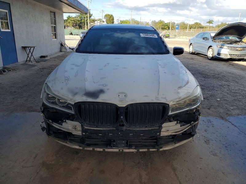 Фото 5 - BMW 7 SERIES