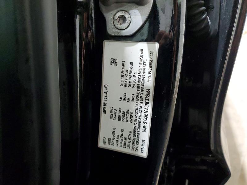 Фото 12 - TESLA MODEL 3