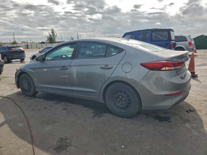 Фото 2 - HYUNDAI ELANTRA