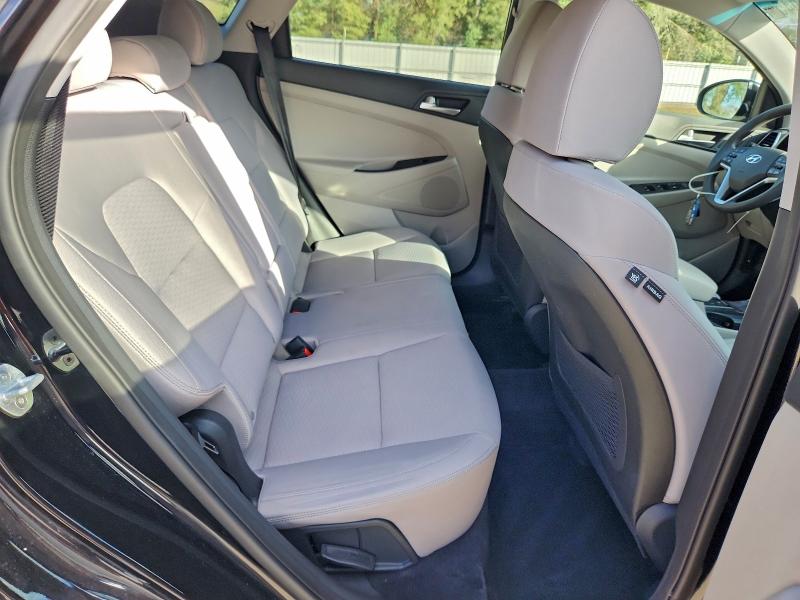 Фото 11 - HYUNDAI TUCSON