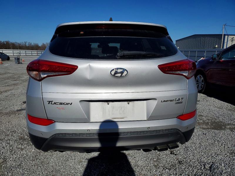 Фото 6 - HYUNDAI TUCSON