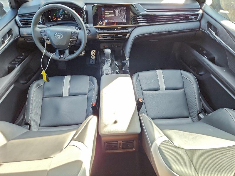 Фото 8 - TOYOTA CAMRY