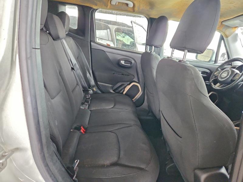 Фото 11 - JEEP RENEGADE