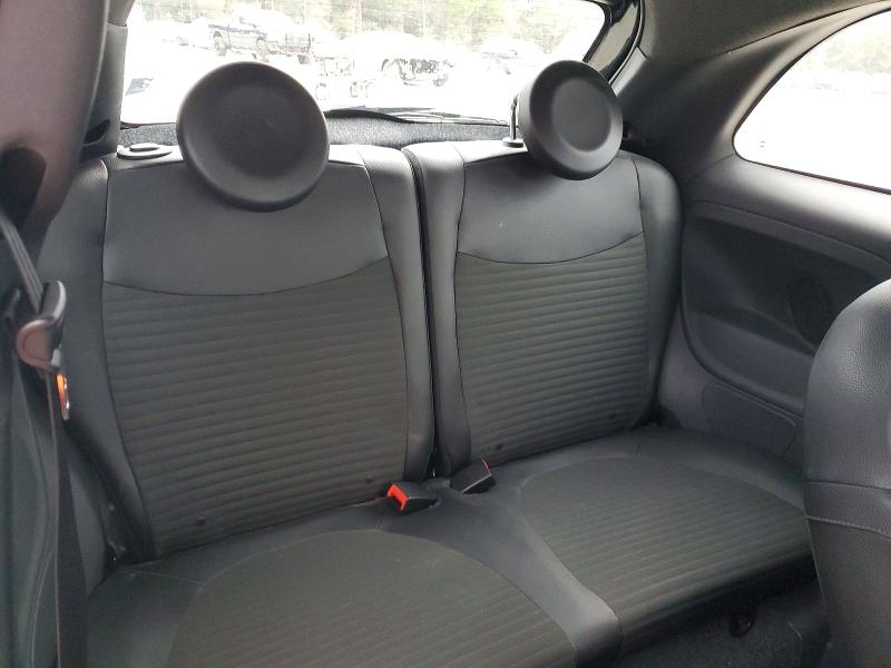 Фото 10 - FIAT 500