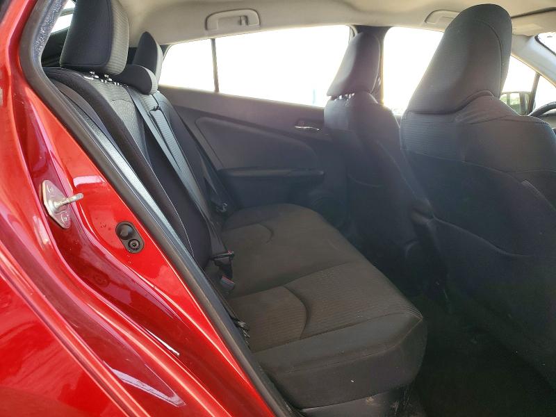 Фото 11 - TOYOTA PRIUS