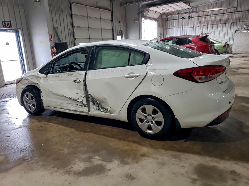 Фото 2 - KIA FORTE