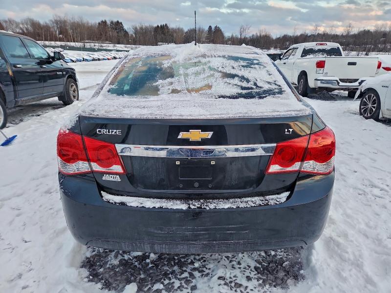 Фото 6 - CHEVROLET CRUZE