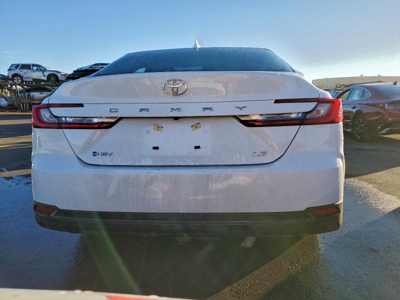 Фото 6 - TOYOTA CAMRY