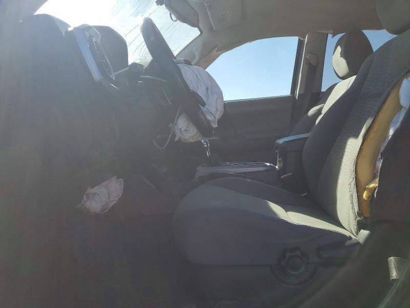 Фото 7 - TOYOTA TACOMA