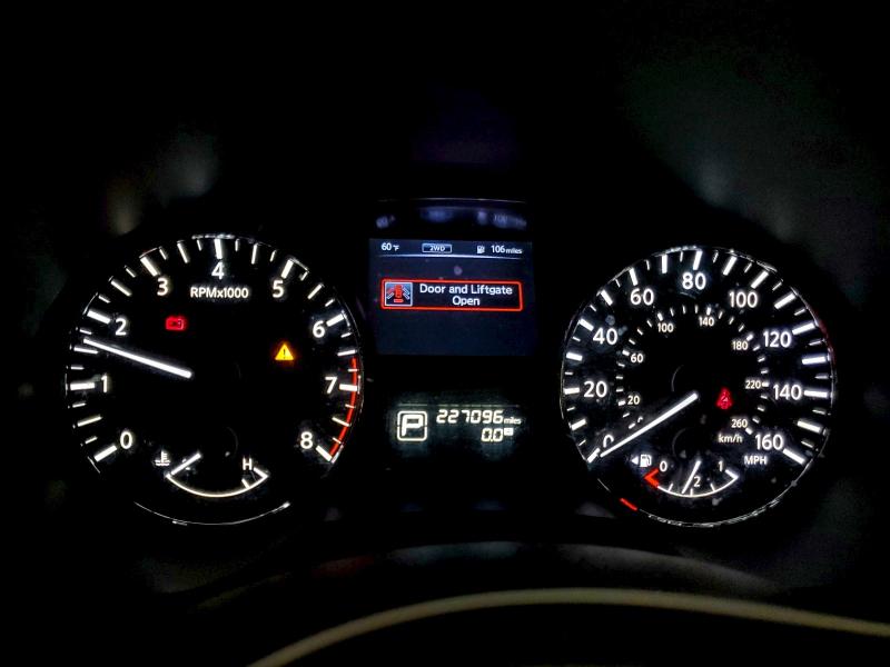 Фото 9 - NISSAN PATHFINDER