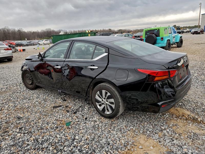 Фото 2 - NISSAN ALTIMA
