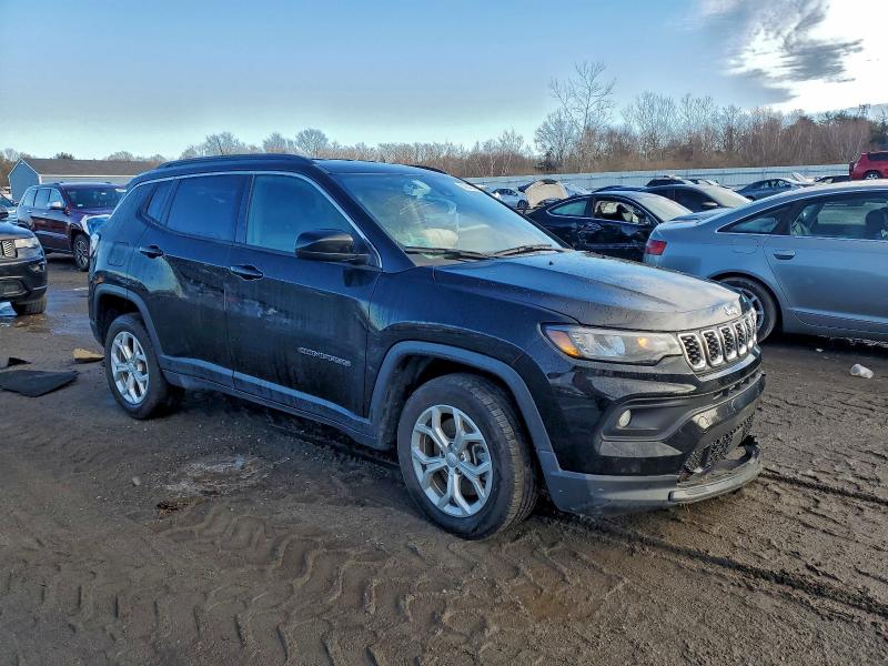 Фото 4 - JEEP COMPASS