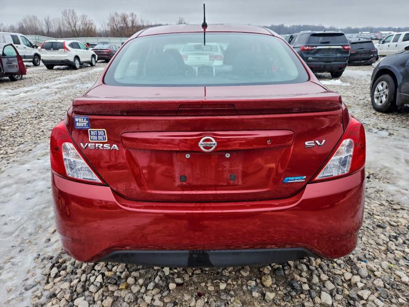 Фото 6 - NISSAN VERSA