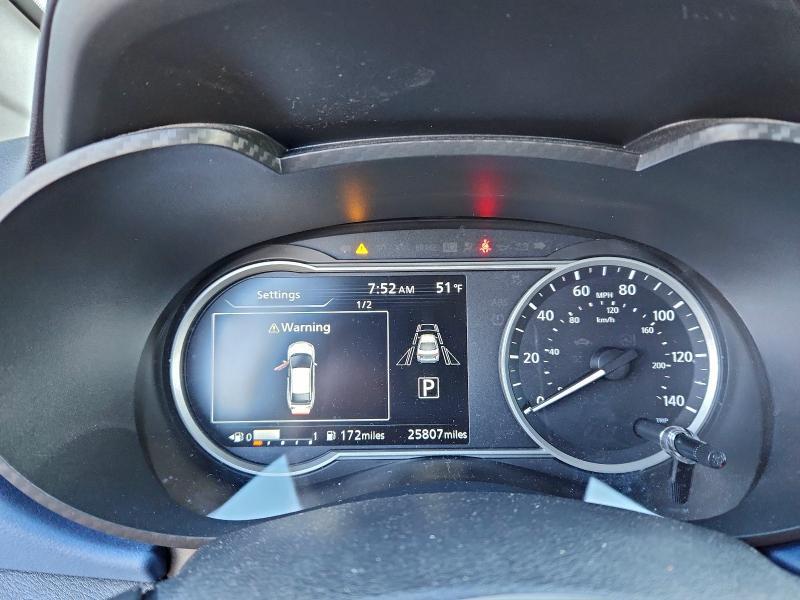 Фото 9 - NISSAN VERSA