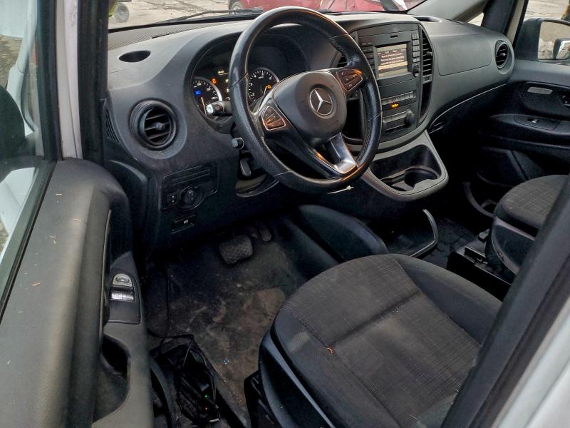 Фото 8 - MERCEDES-BENZ METRIS