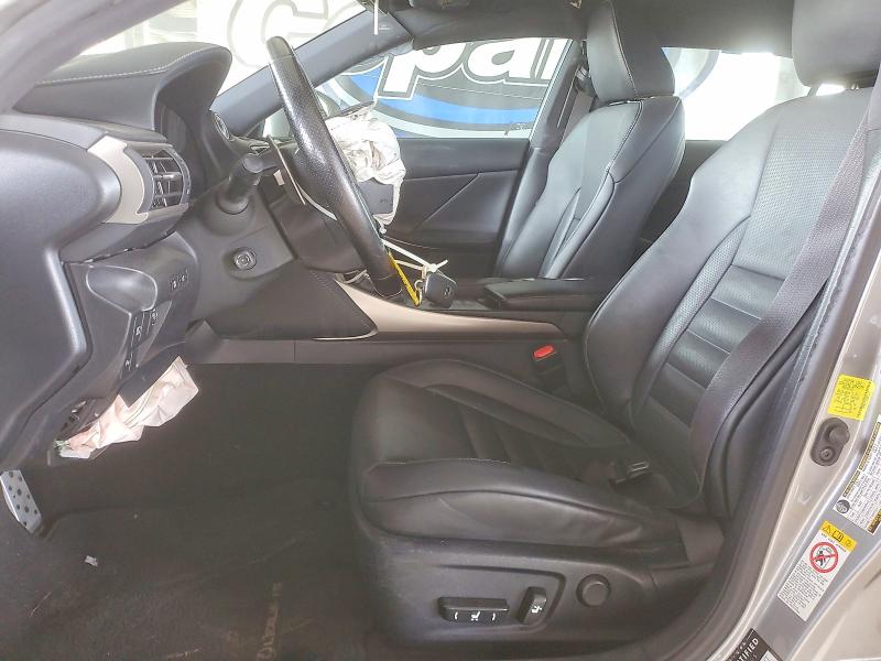 Фото 7 - LEXUS IS