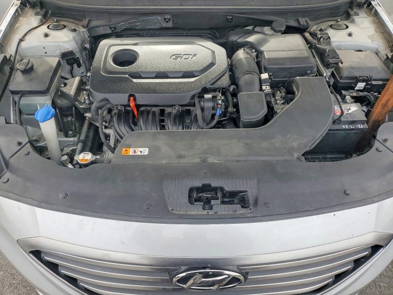 Фото 11 - HYUNDAI SONATA