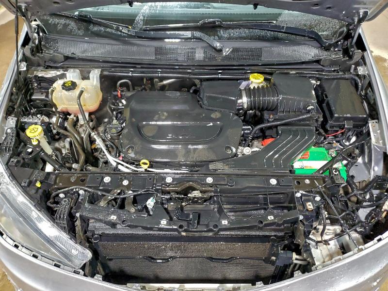 Фото 12 - CHRYSLER MINIVAN