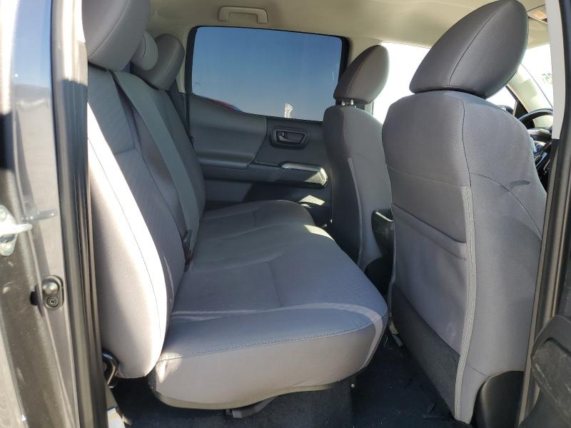 Фото 10 - TOYOTA TACOMA