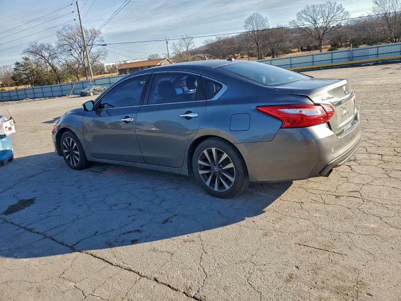 Фото 2 - NISSAN ALTIMA