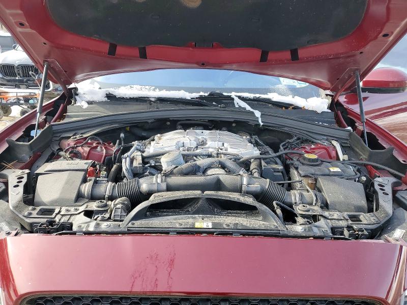 Фото 12 - JAGUAR F-PACE