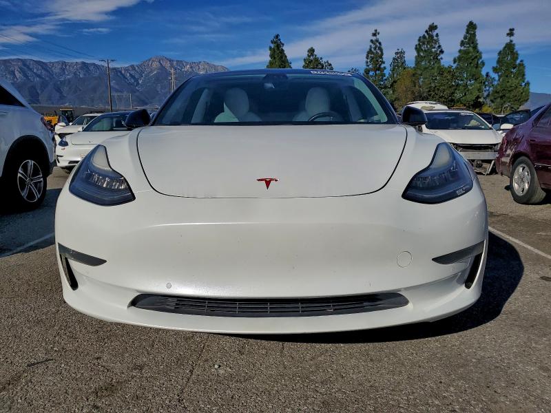 Фото 5 - TESLA MODEL 3