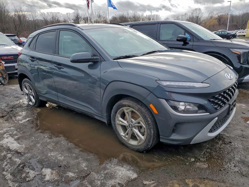 Фото 4 - HYUNDAI KONA