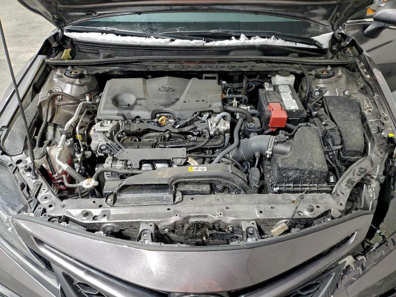 Фото 11 - TOYOTA CAMRY