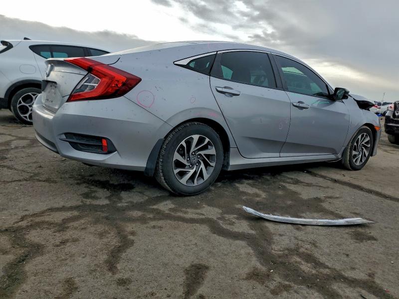 Фото 3 - HONDA CIVIC