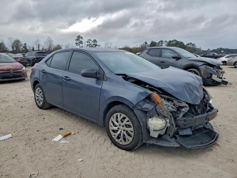 Фото 4 - TOYOTA COROLLA