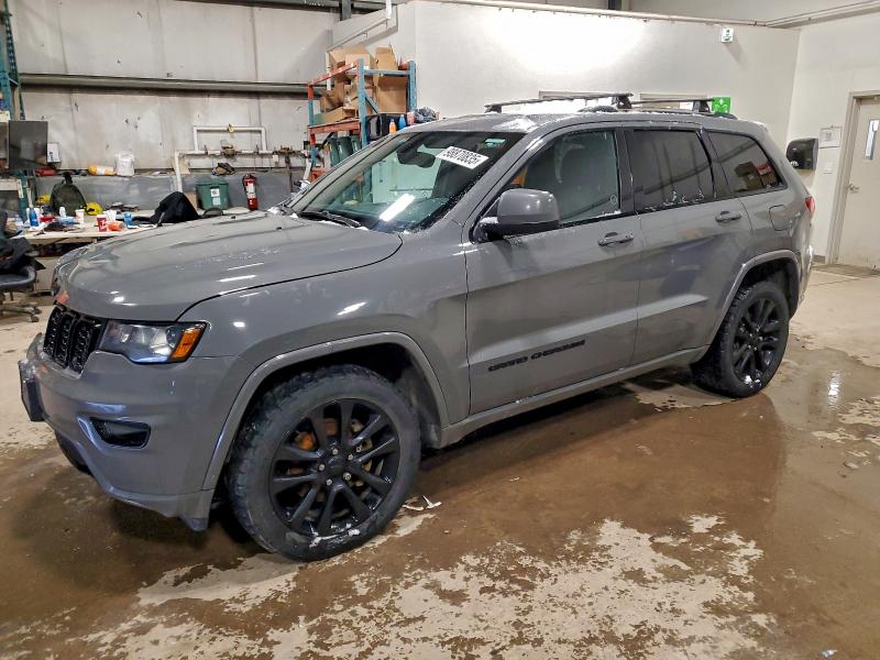 Фото 1 - JEEP GRAND CHER