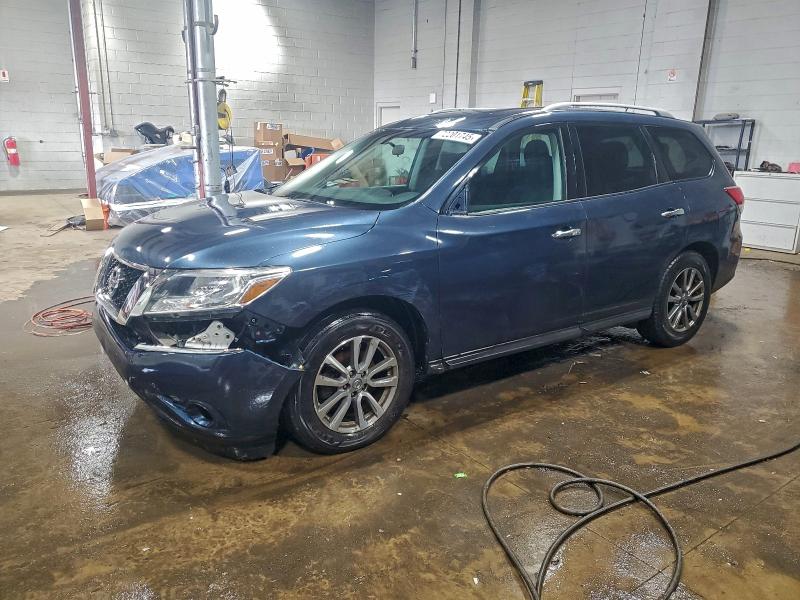 Фото 1 - NISSAN PATHFINDER