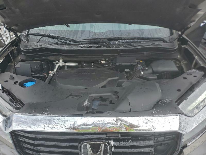 Фото 11 - HONDA RIDGELINE