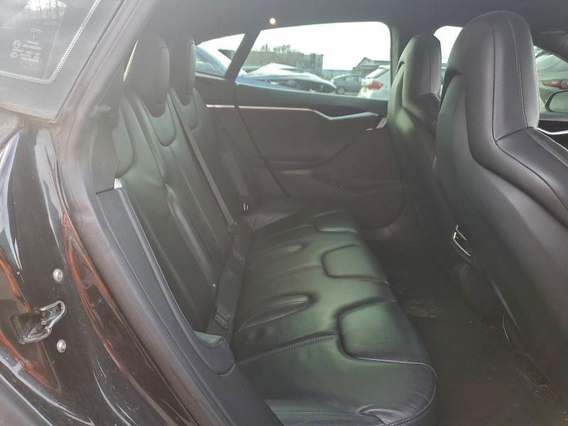 TESLA MODEL S 2015 VIN 5YJSA1E22FF114517