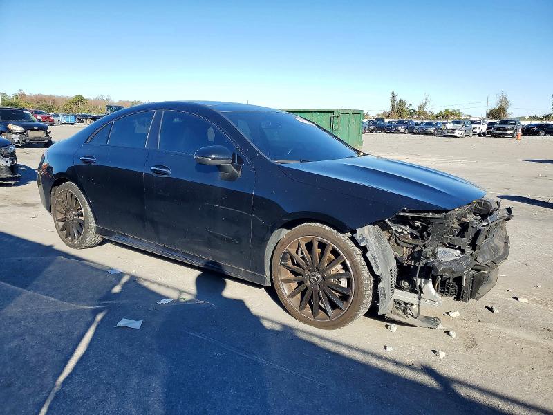 Фото 4 - MERCEDES-BENZ CLA-CLASS