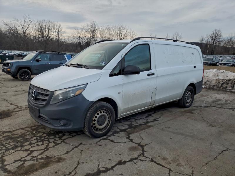 Фото 1 - MERCEDES-BENZ METRIS