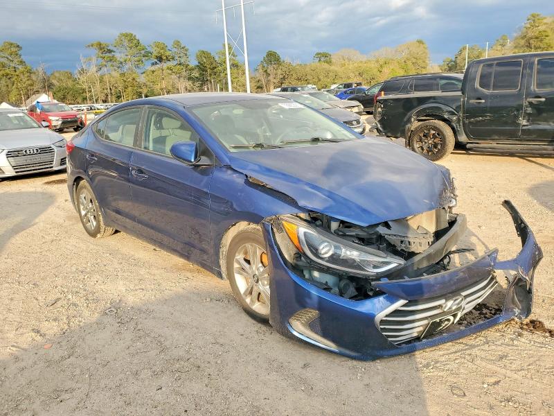 Фото 4 - HYUNDAI ELANTRA