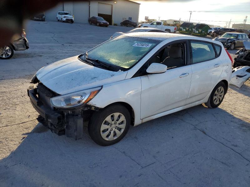 Фото 1 - HYUNDAI ACCENT