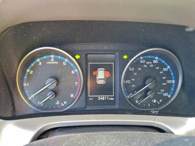 Фото 9 - TOYOTA RAV4