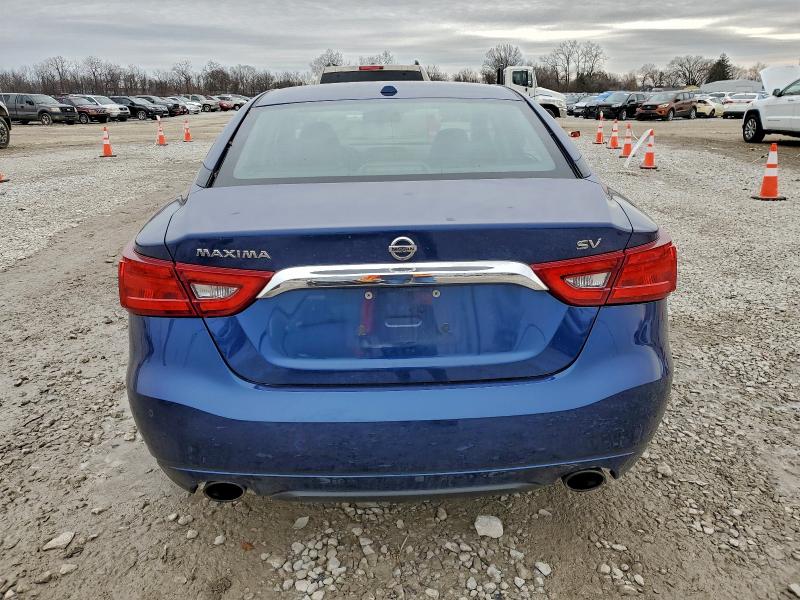 Фото 6 - NISSAN MAXIMA