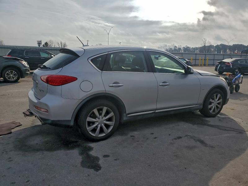 Фото 3 - INFINITI QX50