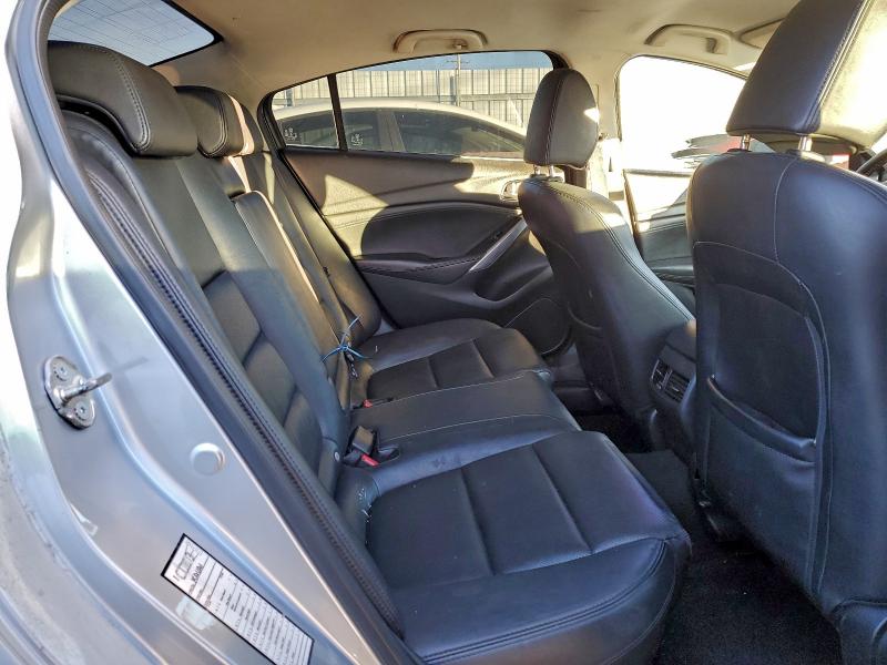 Фото 10 - MAZDA 6