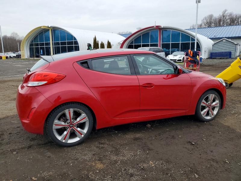 Фото 3 - HYUNDAI VELOSTER