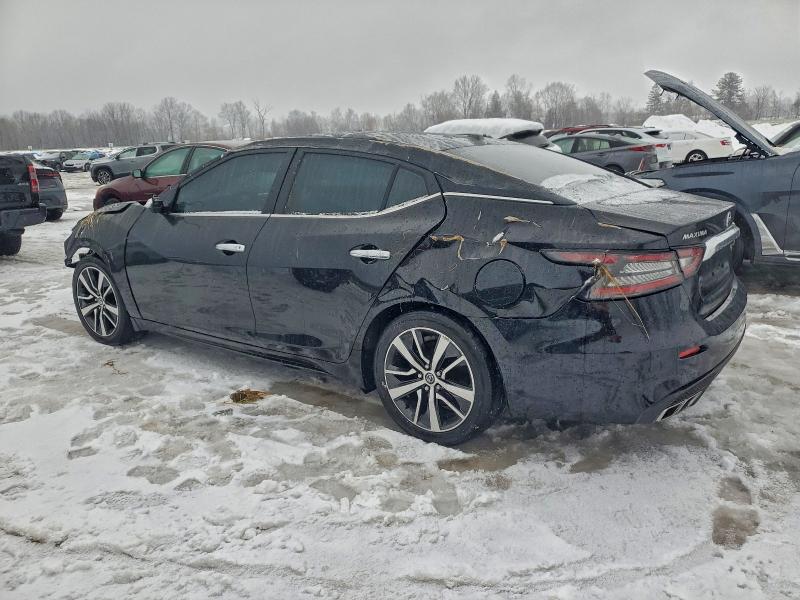 Фото 2 - NISSAN MAXIMA